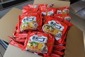 CARTON DE 30 NOUILLES RAMEN NISSIN SESAME 100G